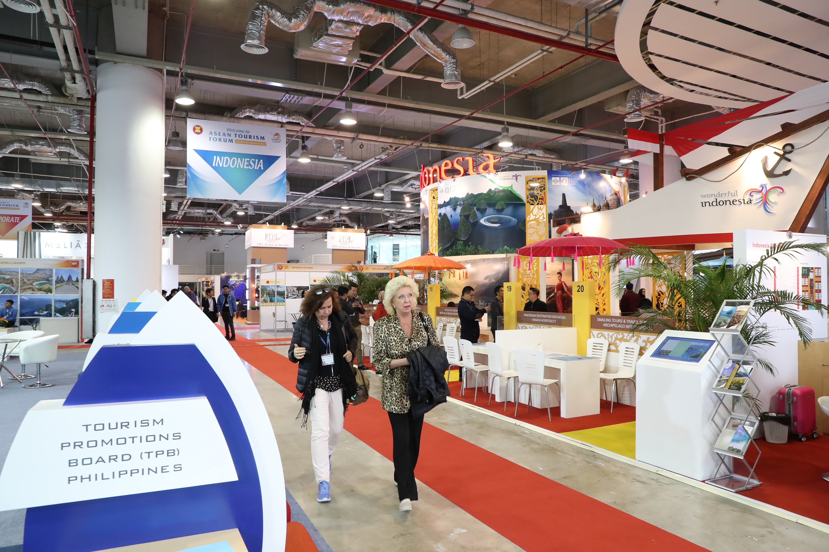 Hoi cho Travex anh 2