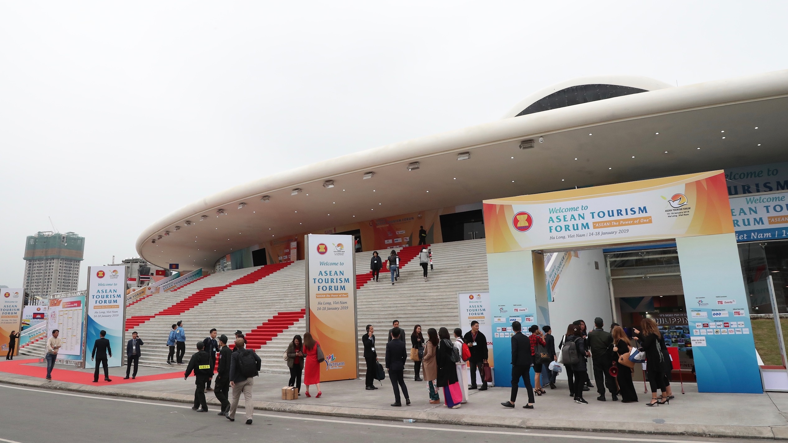 Hoi cho Travex anh 1