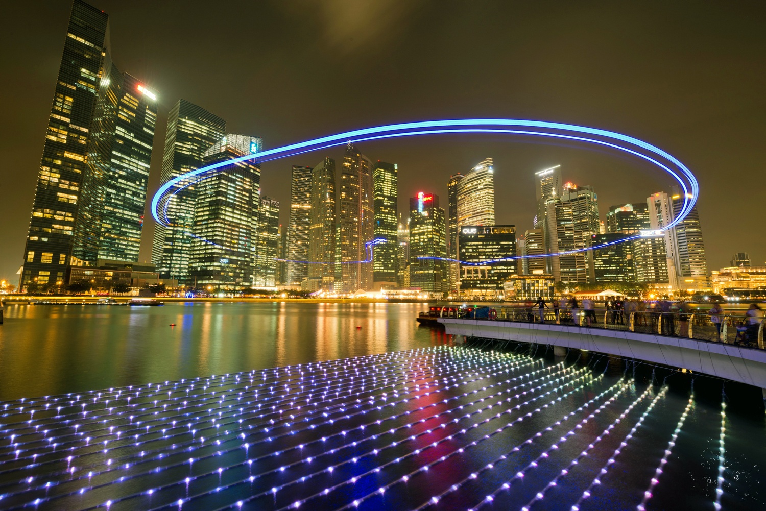 Le hoi anh sang mung 200 nam thanh lap Singapore hinh anh