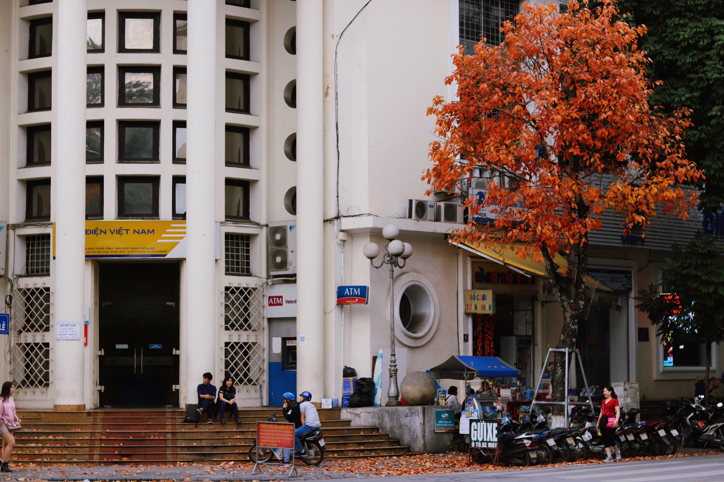 Ha Noi giao mua anh 19