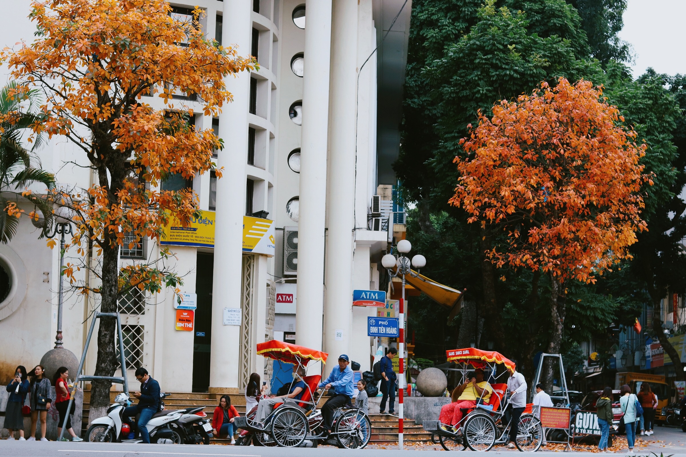 Ha Noi giao mua anh 20