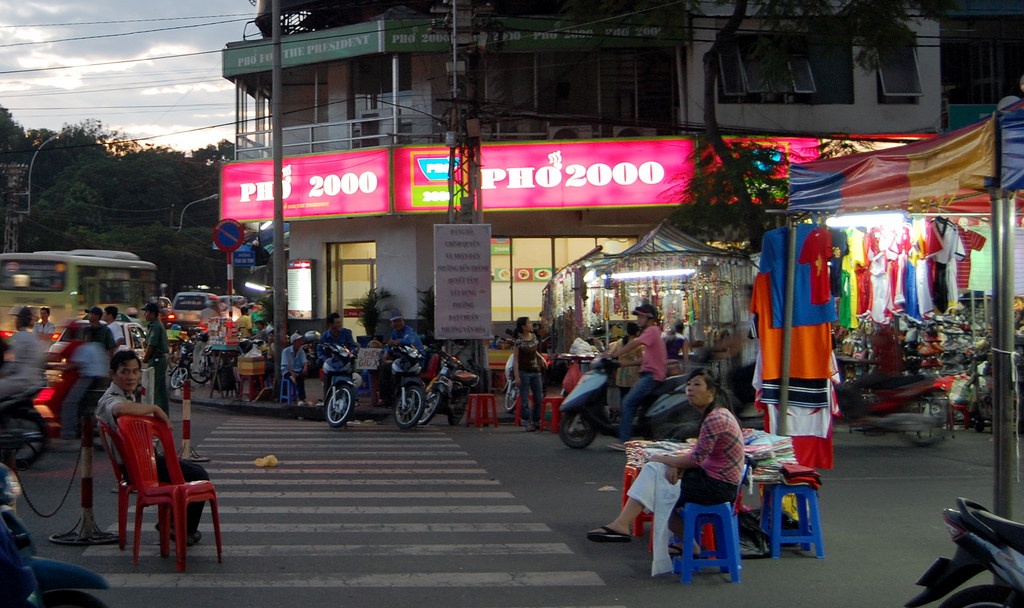 Nha hang Viet tong thong My tung den anh 2