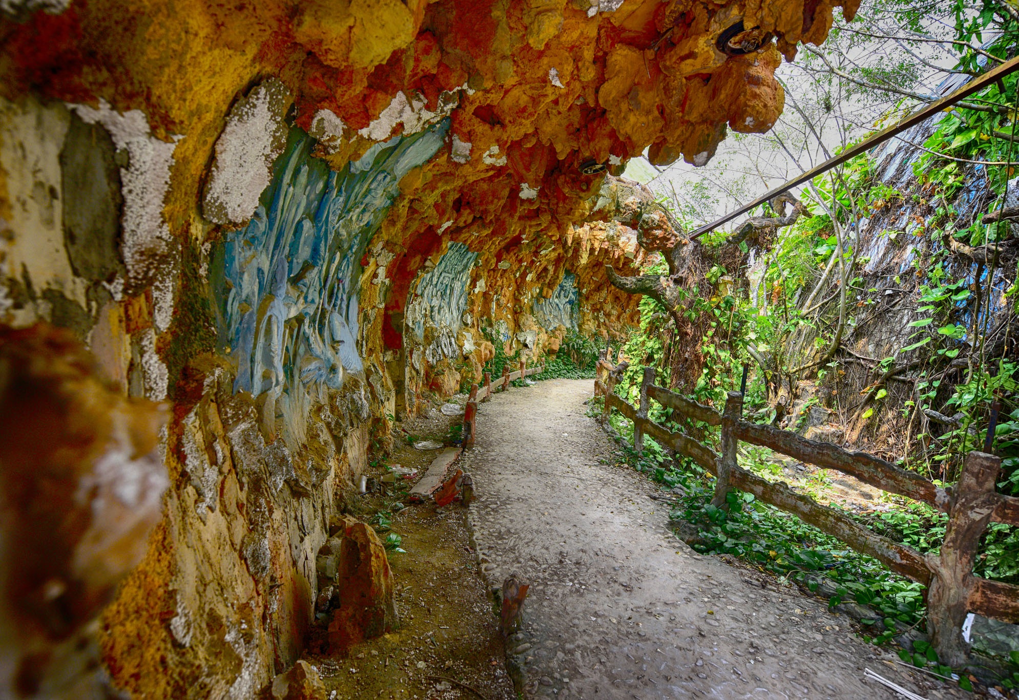 Cong vien bo hoang o Hue anh 5