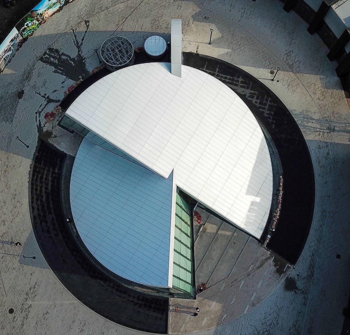 Quan ca phe cua G-Dragon anh 2