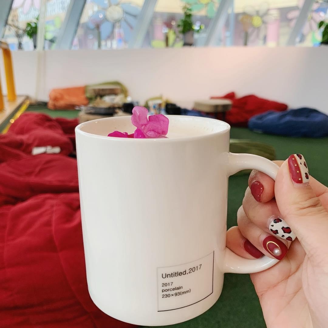 Quan ca phe cua G-Dragon anh 13