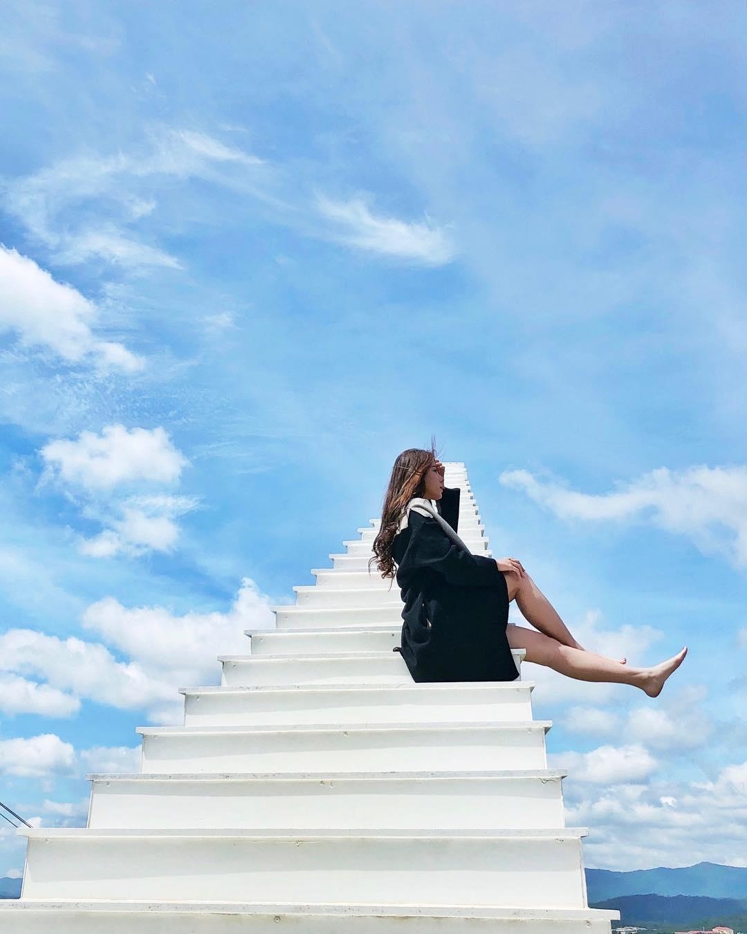 Check-in du lich anh 4