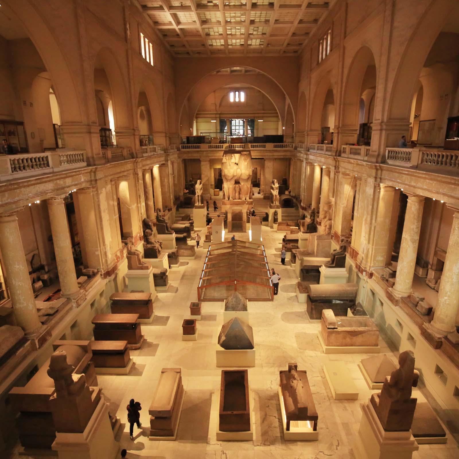 Kim tu thap Ai Cap anh 18