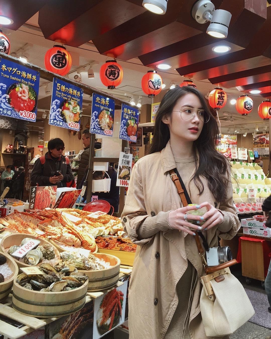 Anh du lich cua hot girl Lao goc Viet anh 2