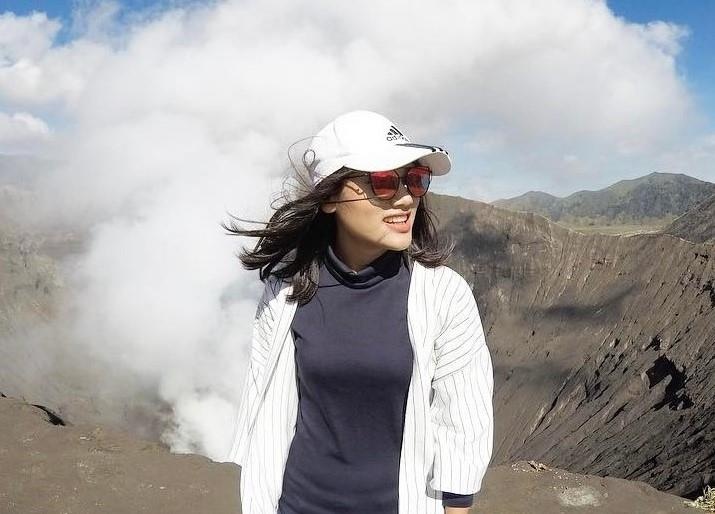 5 ngon nui lua truc cho phun trao o Indonesia thu hut du khach hinh anh