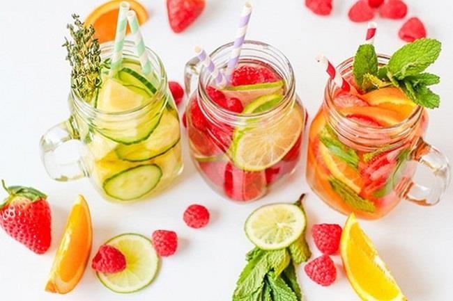 7 cong thuc nuoc detox giai nhiet ngay nong de lam cho chi em cong so hinh anh