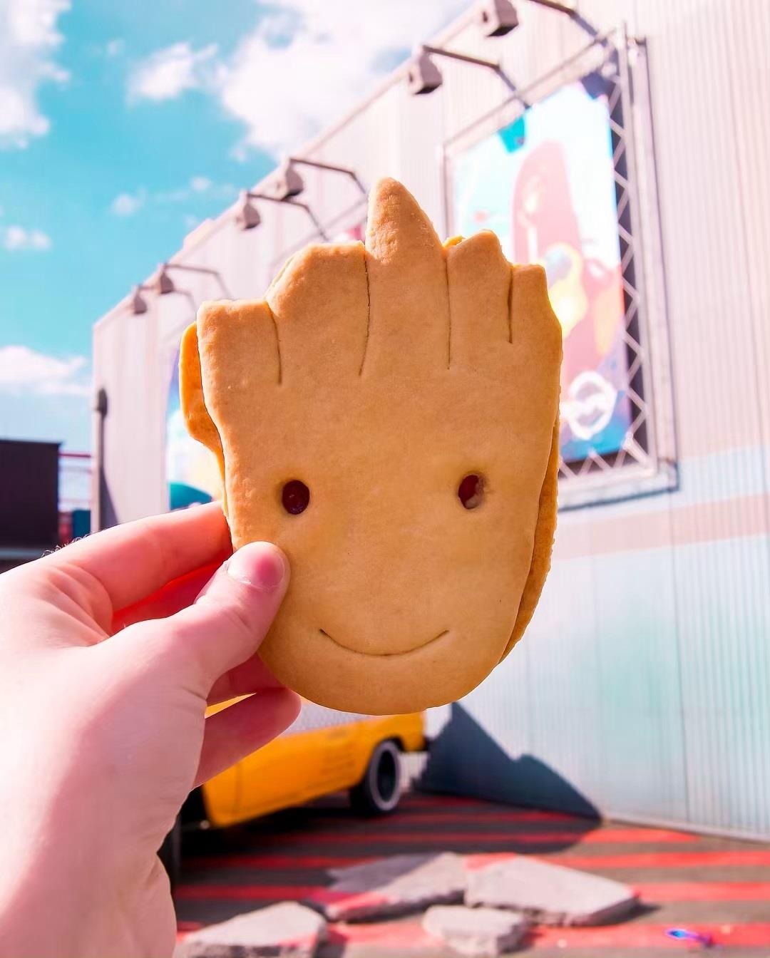 Mon an cam hung Avengers anh 4