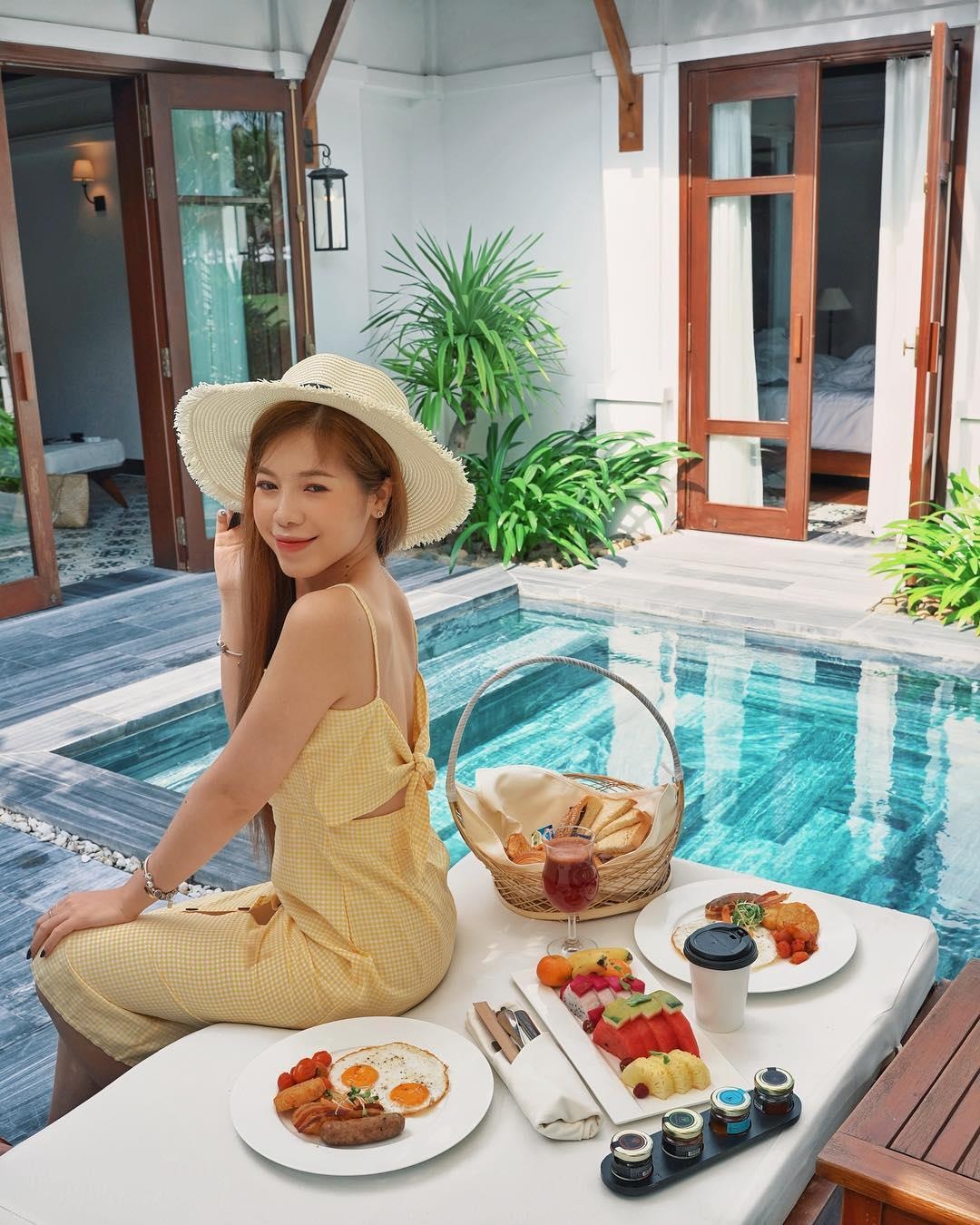 Check-in khay do an noi o ho boi anh 6