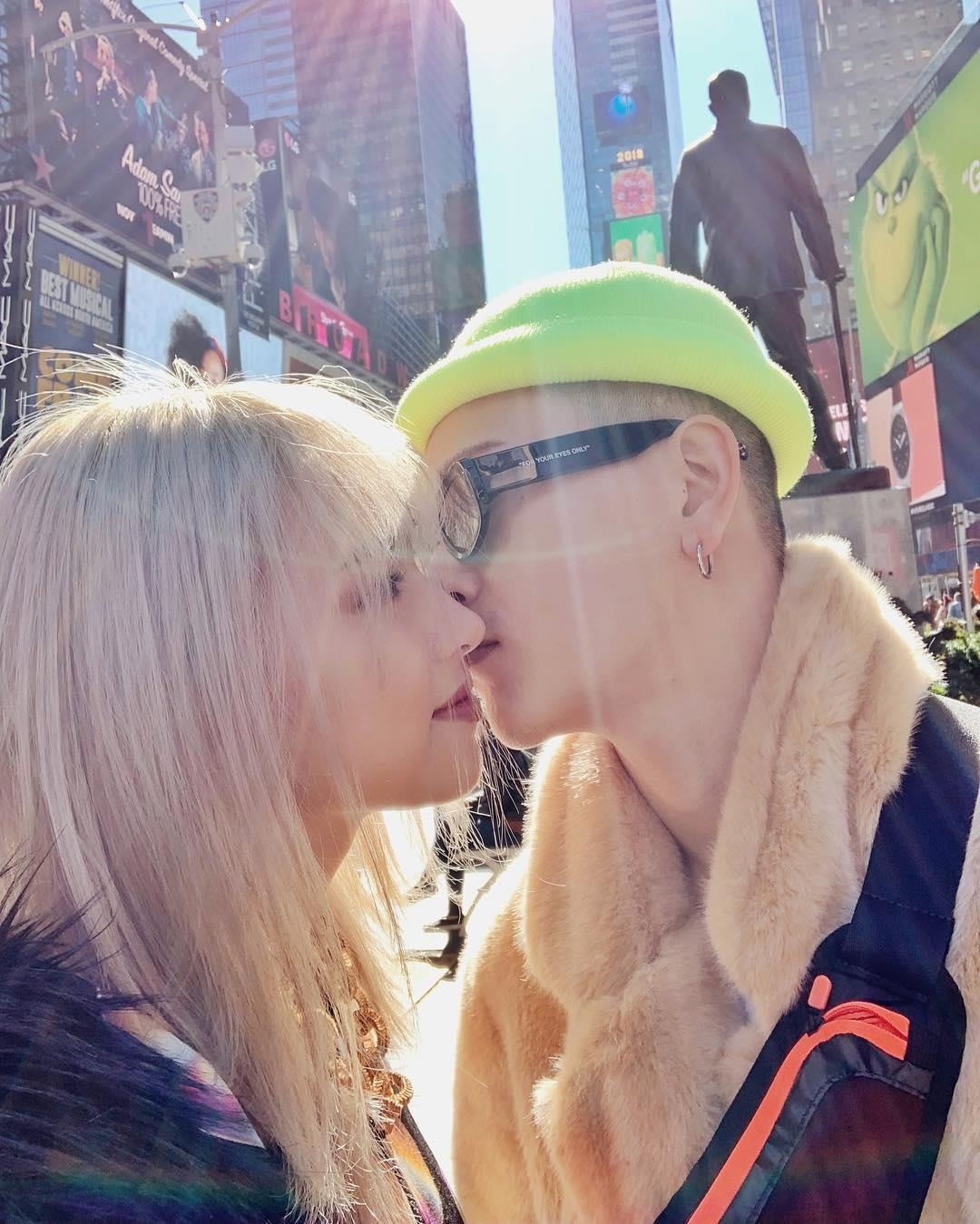 Check-in du lich anh 1