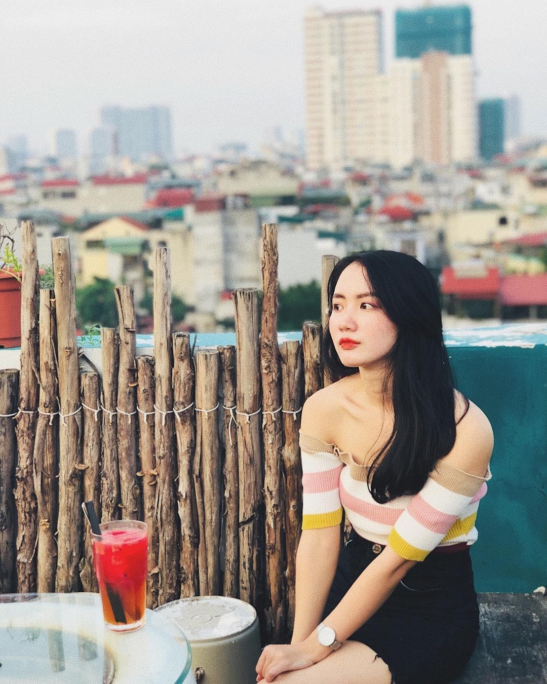 Quan ca phe san thuong anh 9