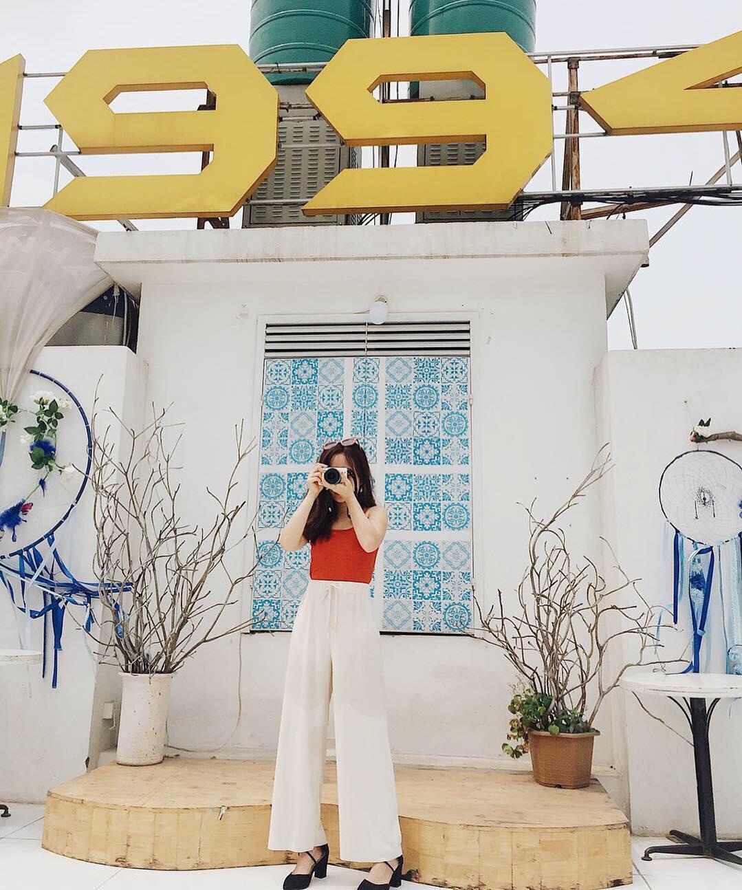 Quan ca phe san thuong anh 4