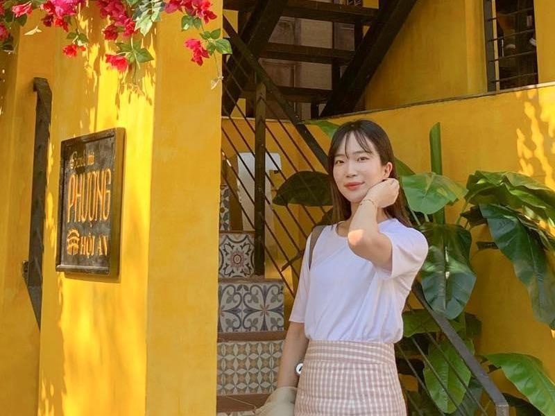 Nguoi Han Quoc thich thu check-in quan banh mi Phuong o Seoul hinh anh