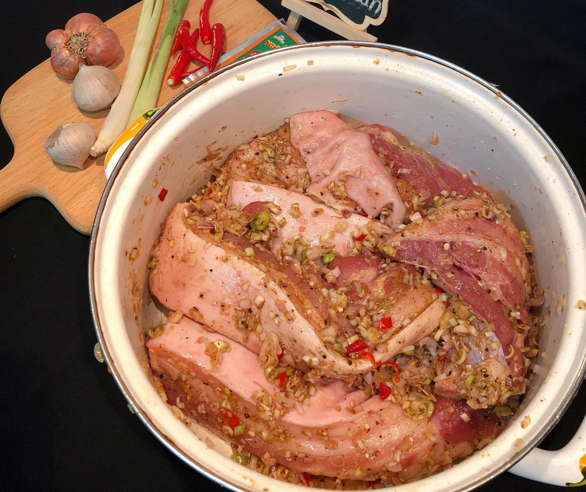 Thit ba chi mot nang anh 2