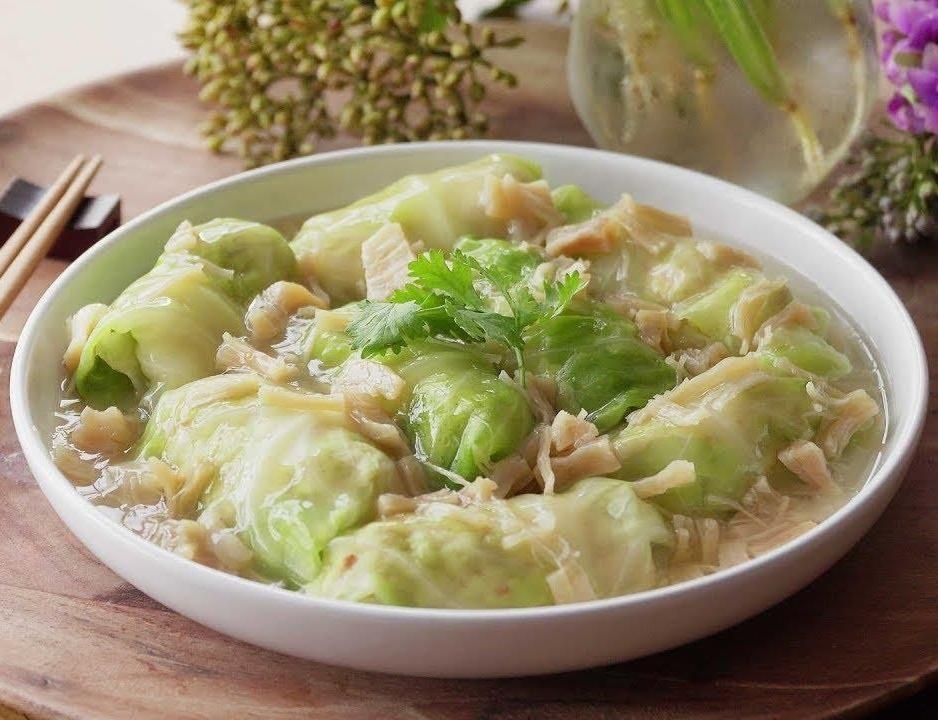 Cung lam bap cai cuon sot so diep de doi vi cuoi tuan hinh anh