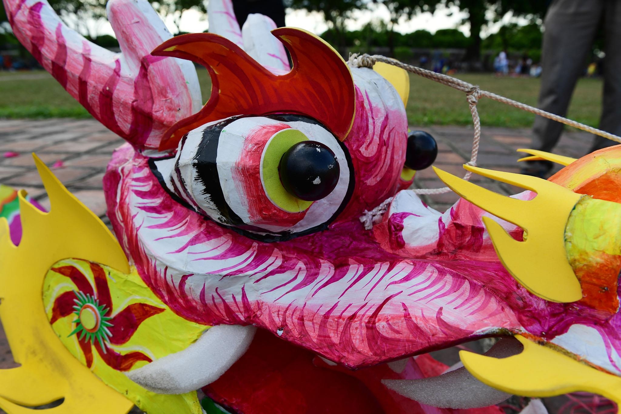 Le hoi tha dieu Hue anh 16