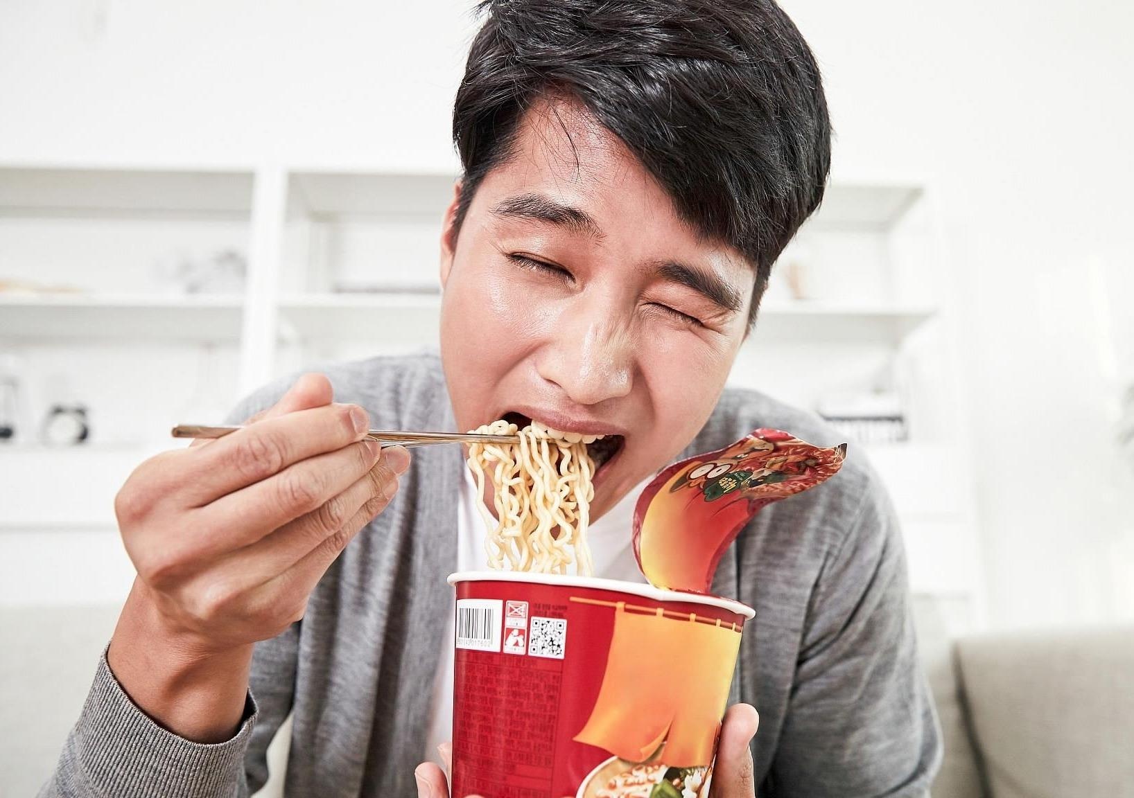 Lich su ra doi mi an lien Nhat Ban co the ban chua biet hinh anh