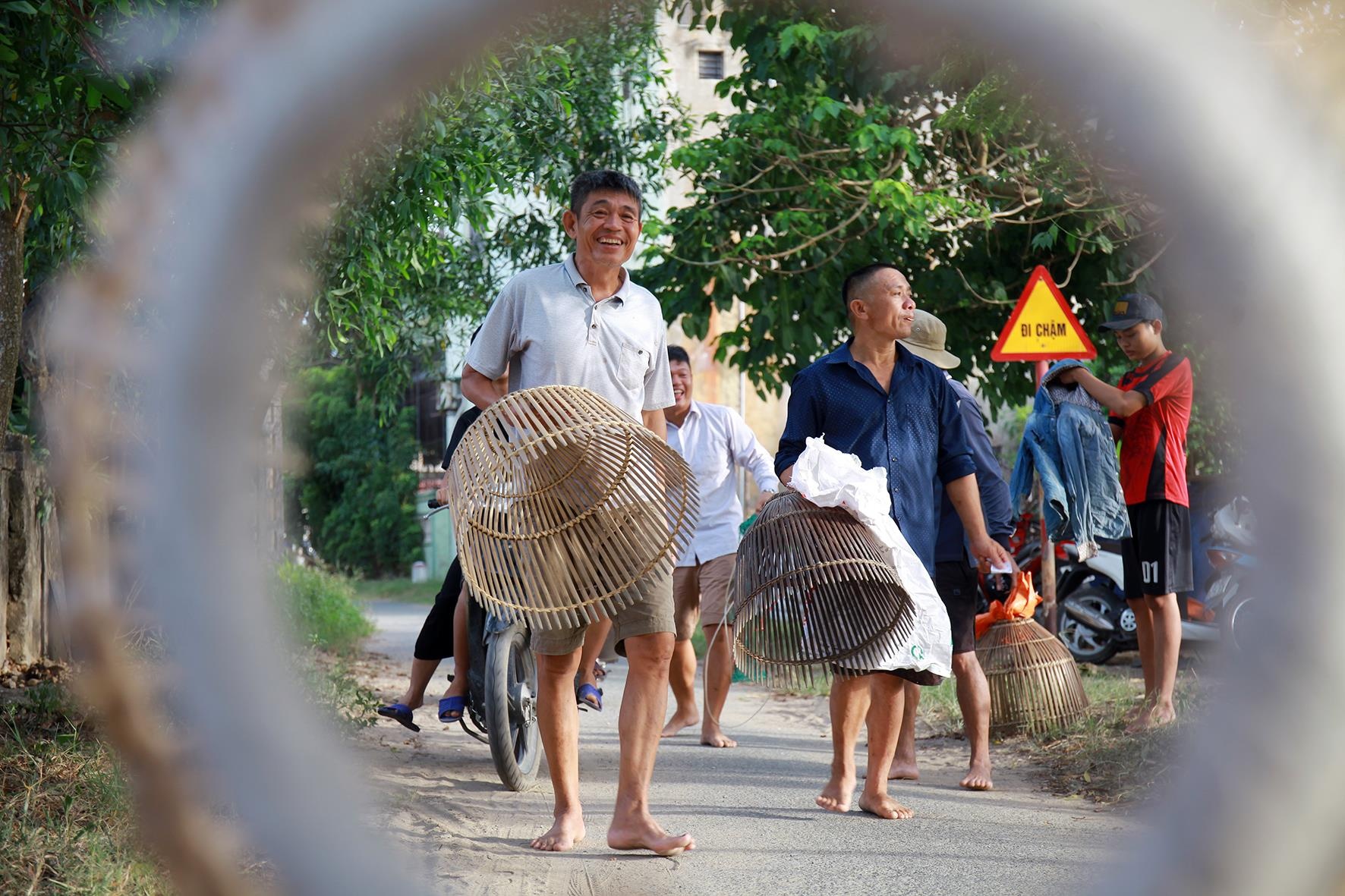 Le hoi danh bat ca anh 1