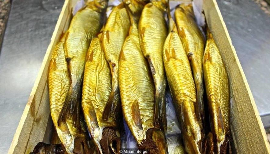 Ca chet uop muoi len men, mon an tu than dat khach o Ai Cap hinh anh