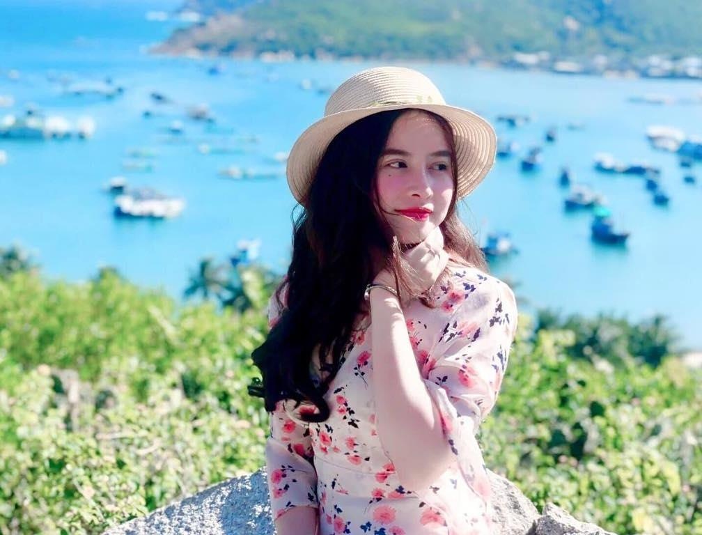 Den Ninh Thuan, chinh phuc cung duong Nui Chua hung vi giua bien xanh hinh anh