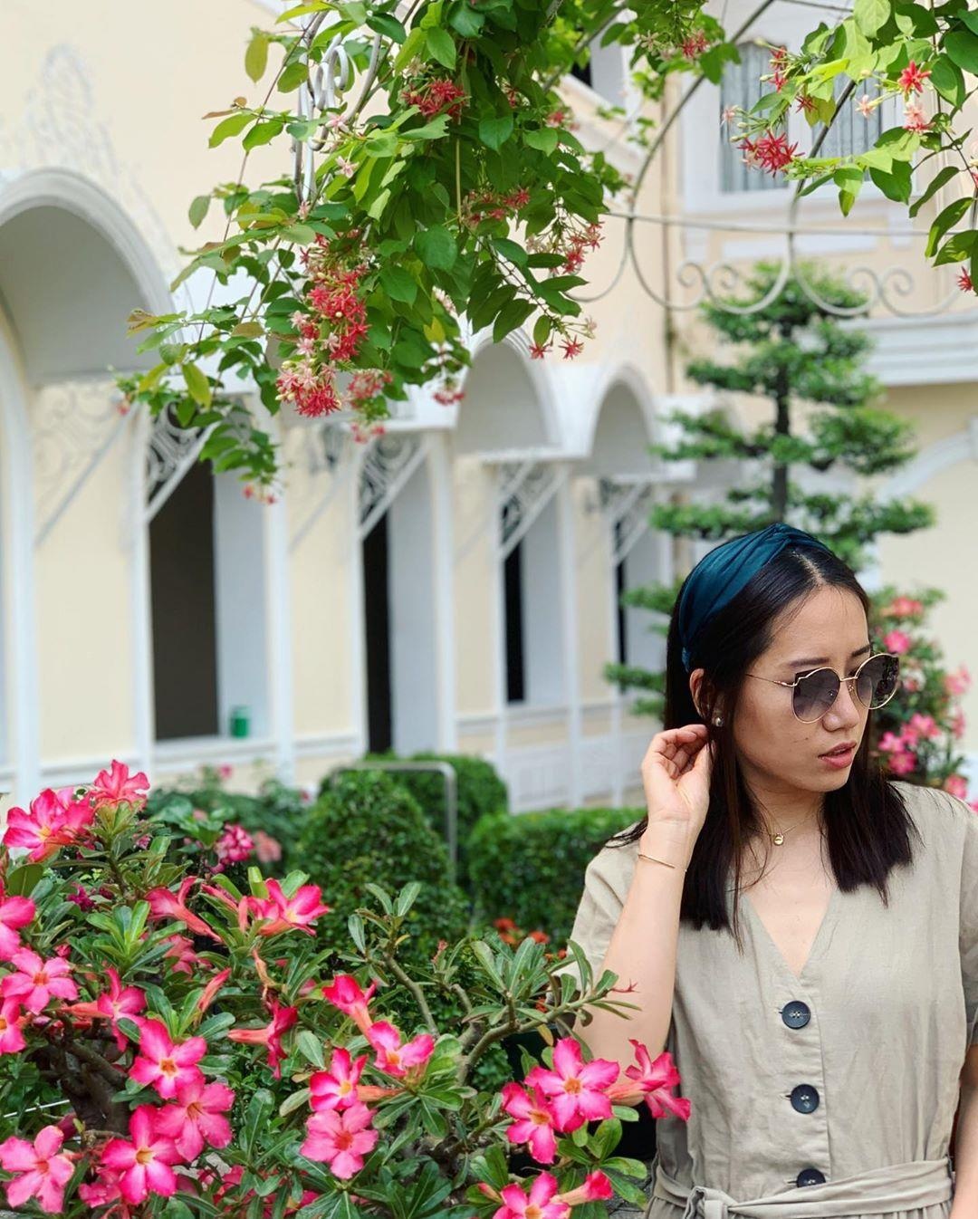 Khach san 4 sao anh 15