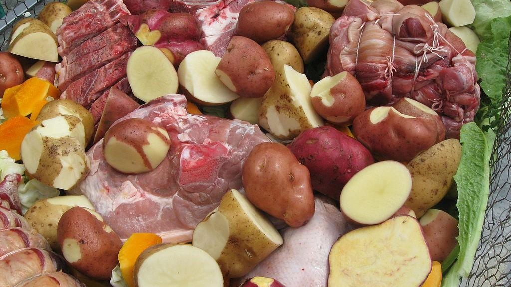 Lò nướng trong lòng đất ảnh 3 Lo nuong trong long dat anh 3