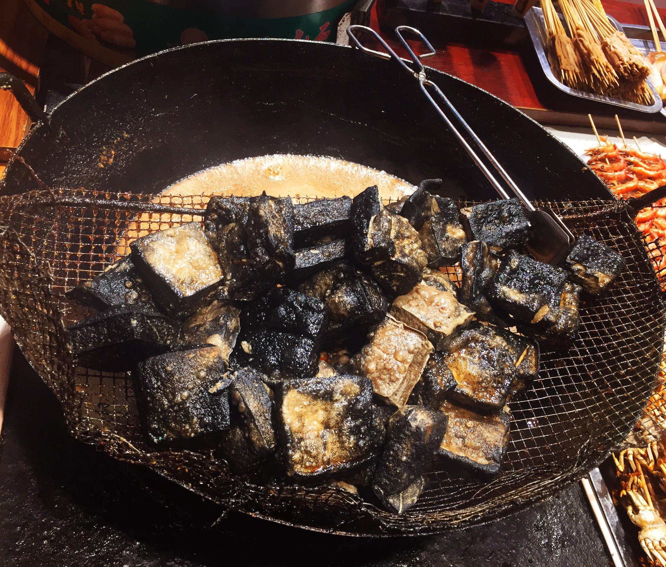 An gi o Phuong Hoang co tran anh 1