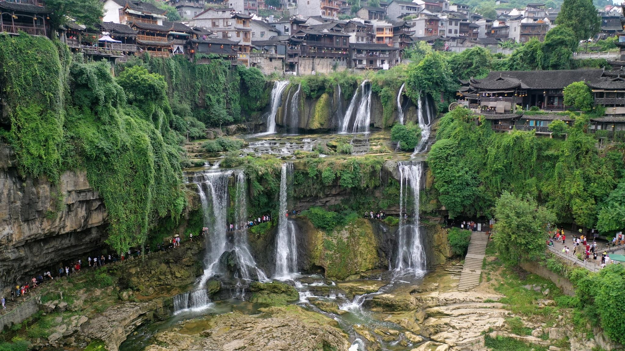 Phu Dung co tran anh 1