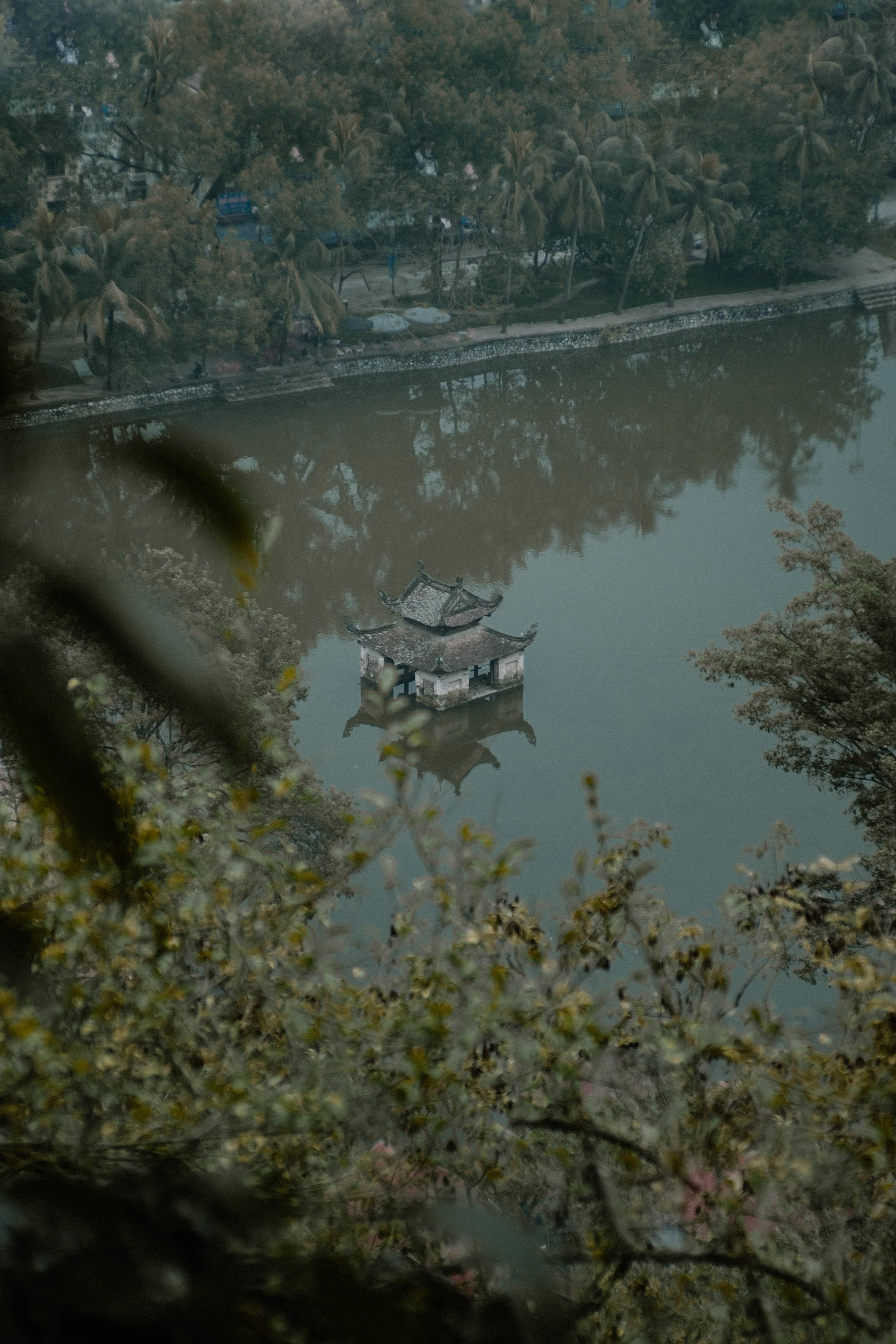 Chua gan Ha Noi anh 7