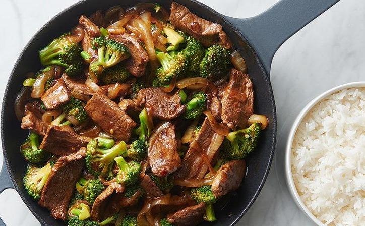 Bo xao sup lo xot ngot, mon ngon dua com trong ngay mua bao hinh anh