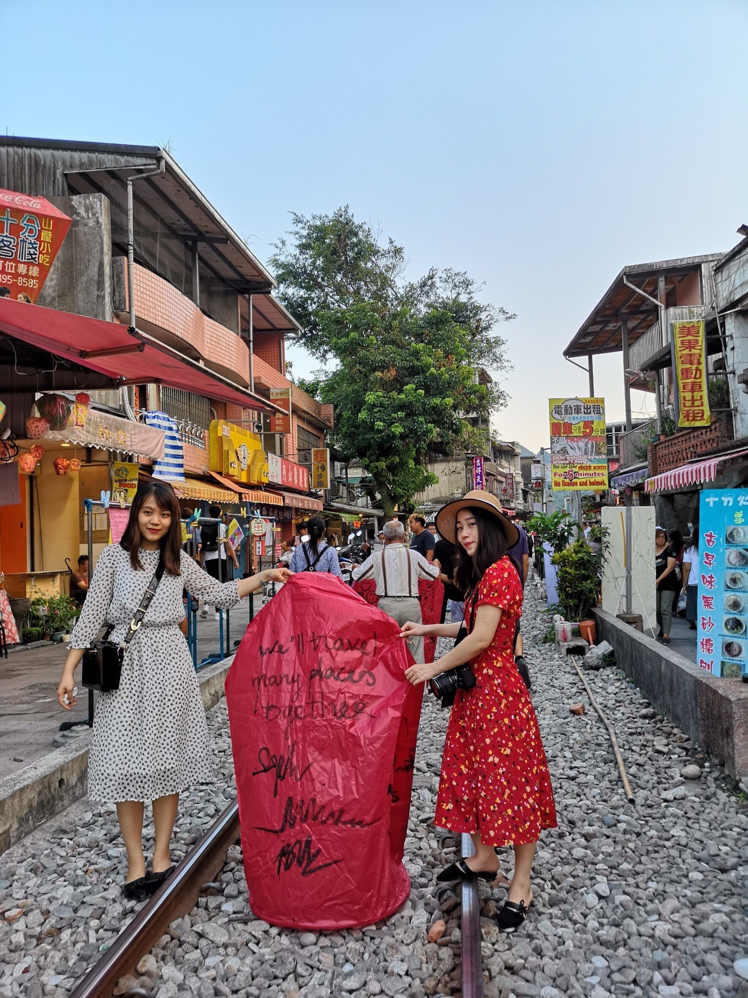 Tuyen duong ray nguy hiem anh 11