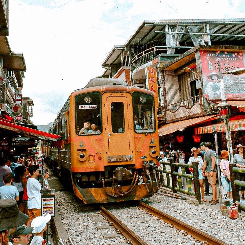 Tuyen duong ray nguy hiem anh 9