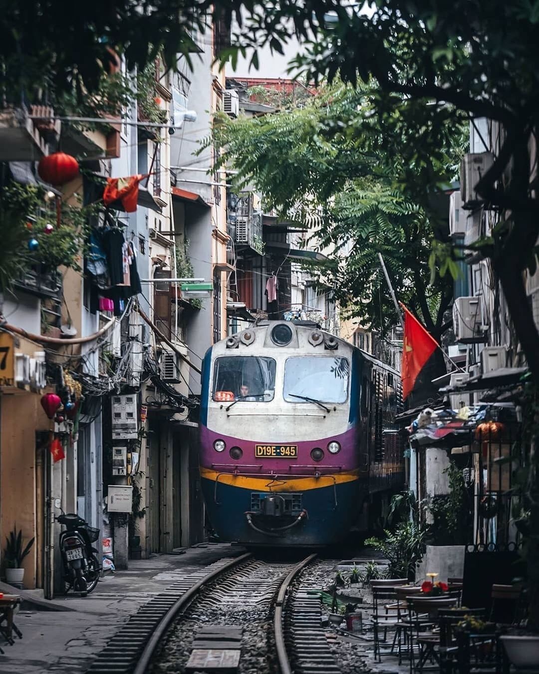 Tuyen duong ray nguy hiem anh 2