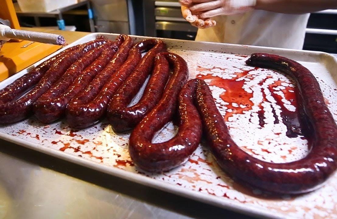 Doi tiet heo nuong nguoi Han yeu thich duoc che bien the nao? hinh anh