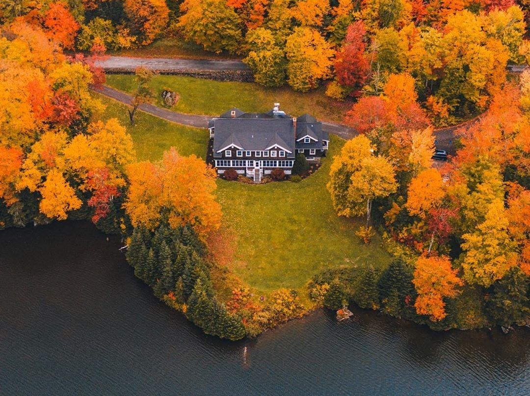 Tieu bang My chi tien cho nguoi toi o, dep ngo ngang vao mua thu hinh anh