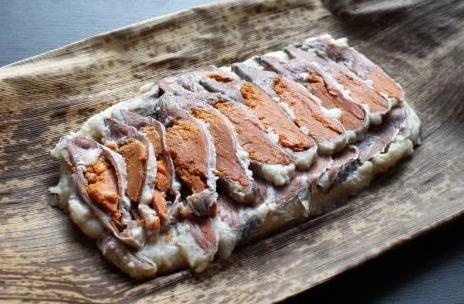 Ca thoi, au trung ong va 6 dac san Nhat Ban nhieu nguoi so hai hinh anh