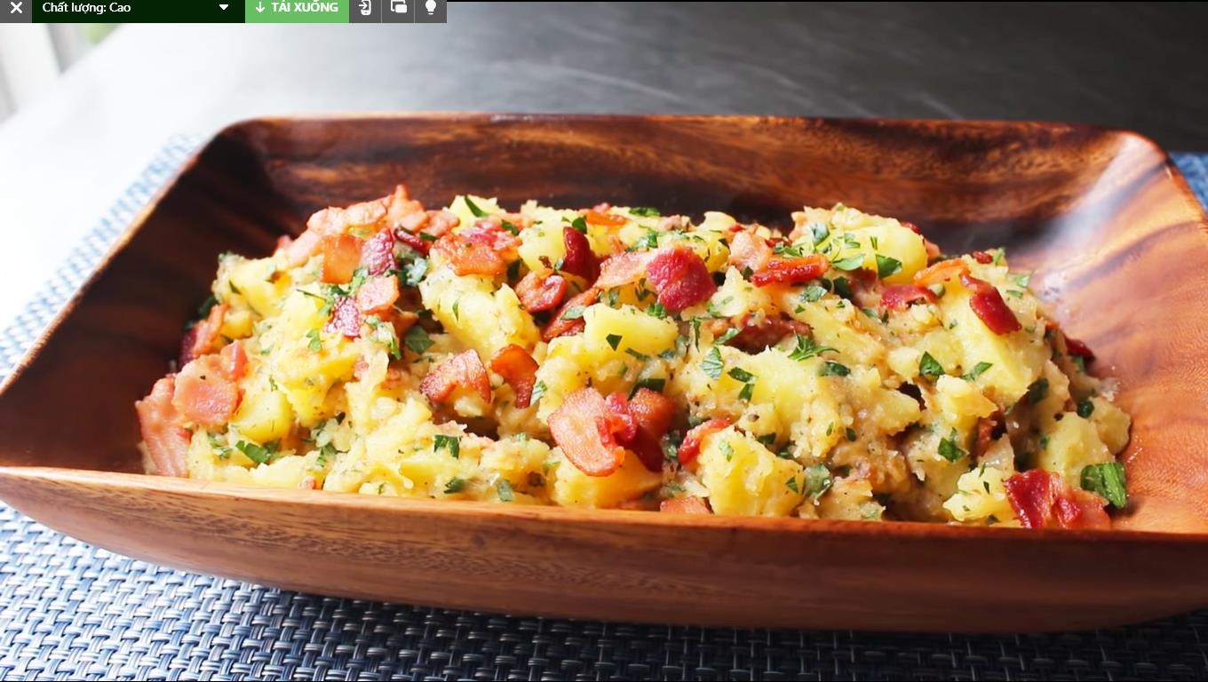 Cong thuc lam salad khoai tay ngon noi tieng o Duc hinh anh