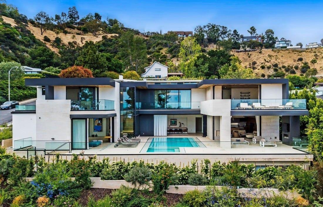 Biet thu nghi duong 12.000 USD/dem o Hollywood hinh anh