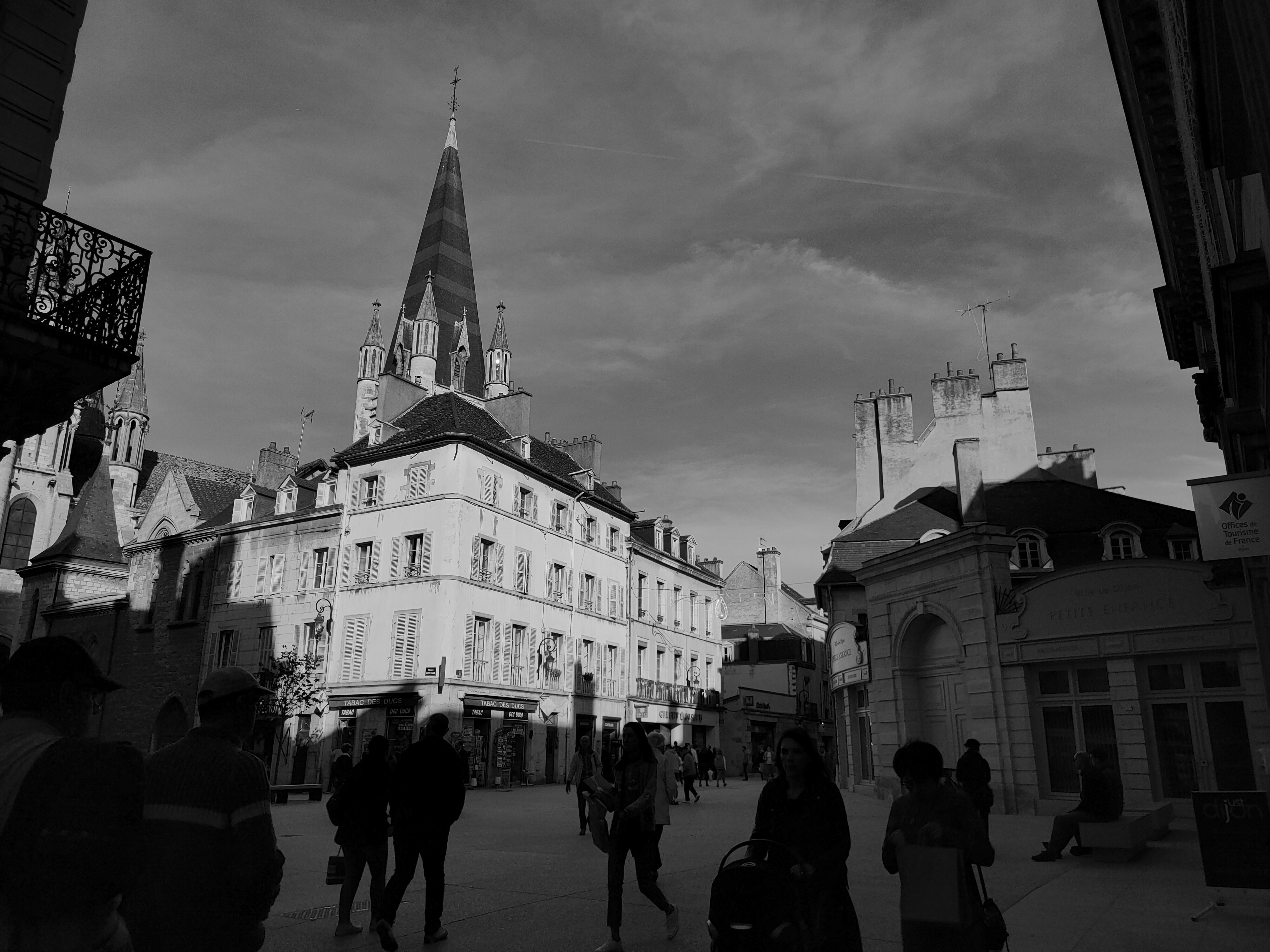 da chieu sang tao anh 23