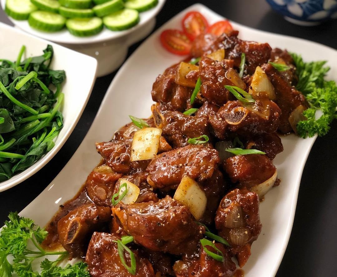 3 kieu che bien suon de lam cho bua an mua le hoi cuoi nam hinh anh