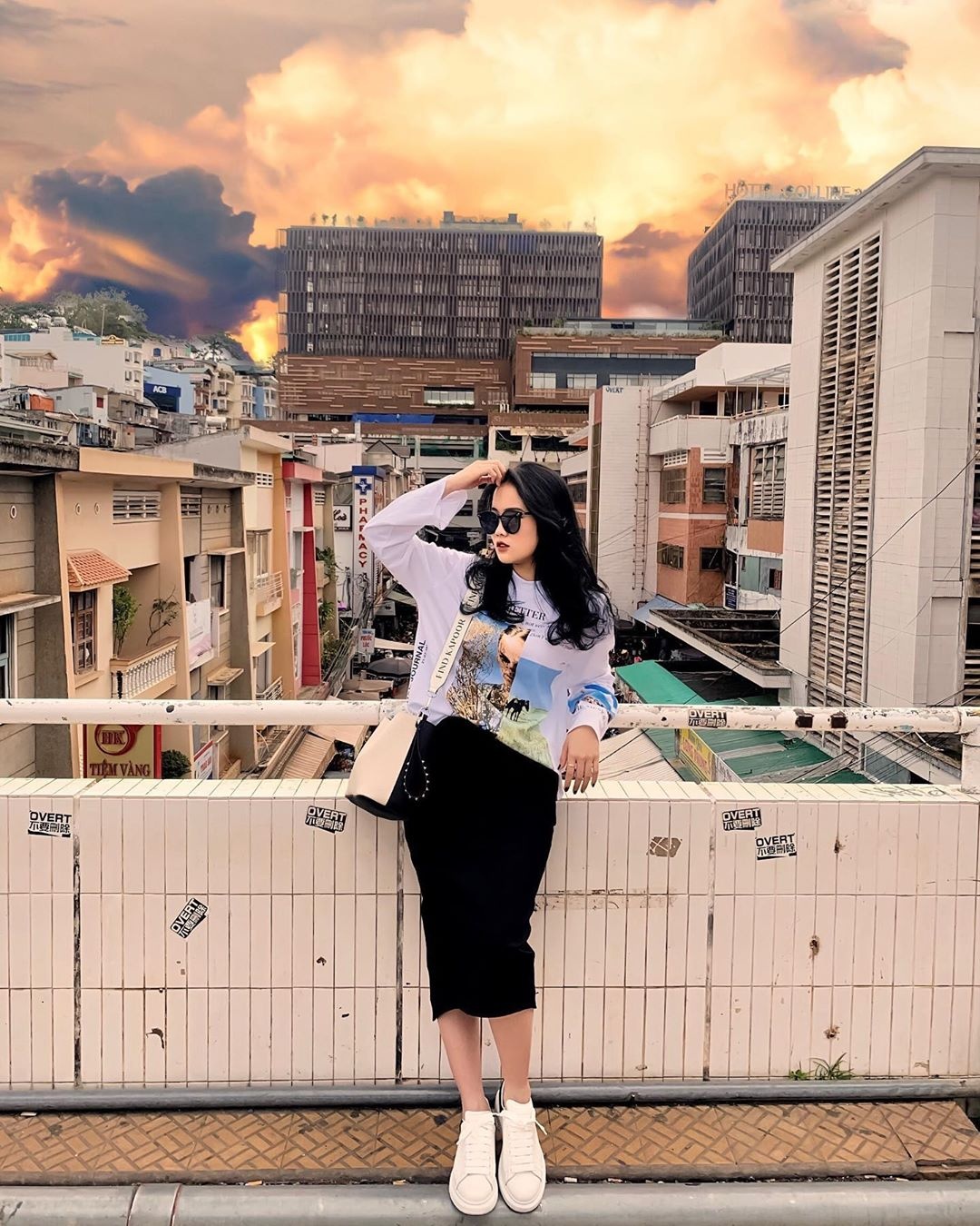 Ban gai Van Hau anh 7