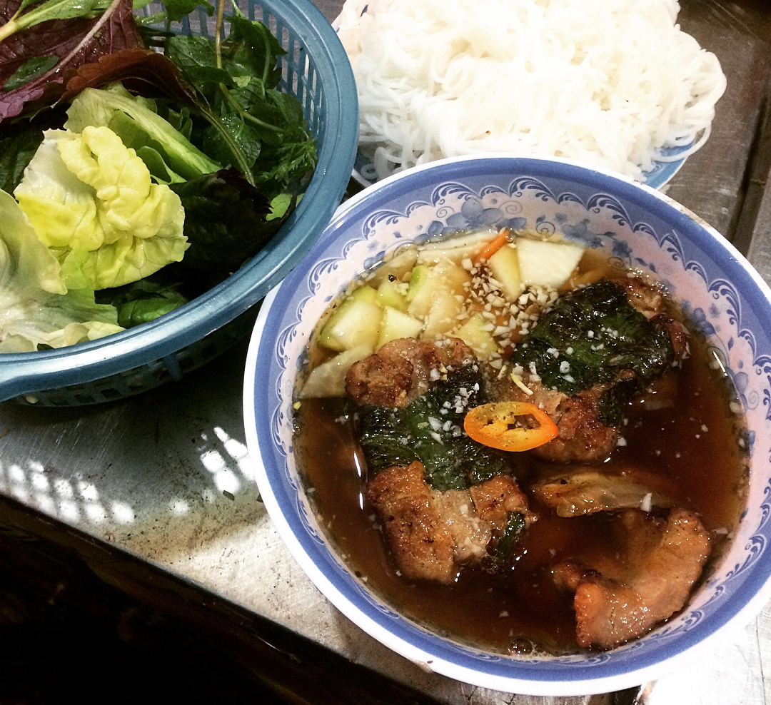 an gi o cho dong xuan anh 9