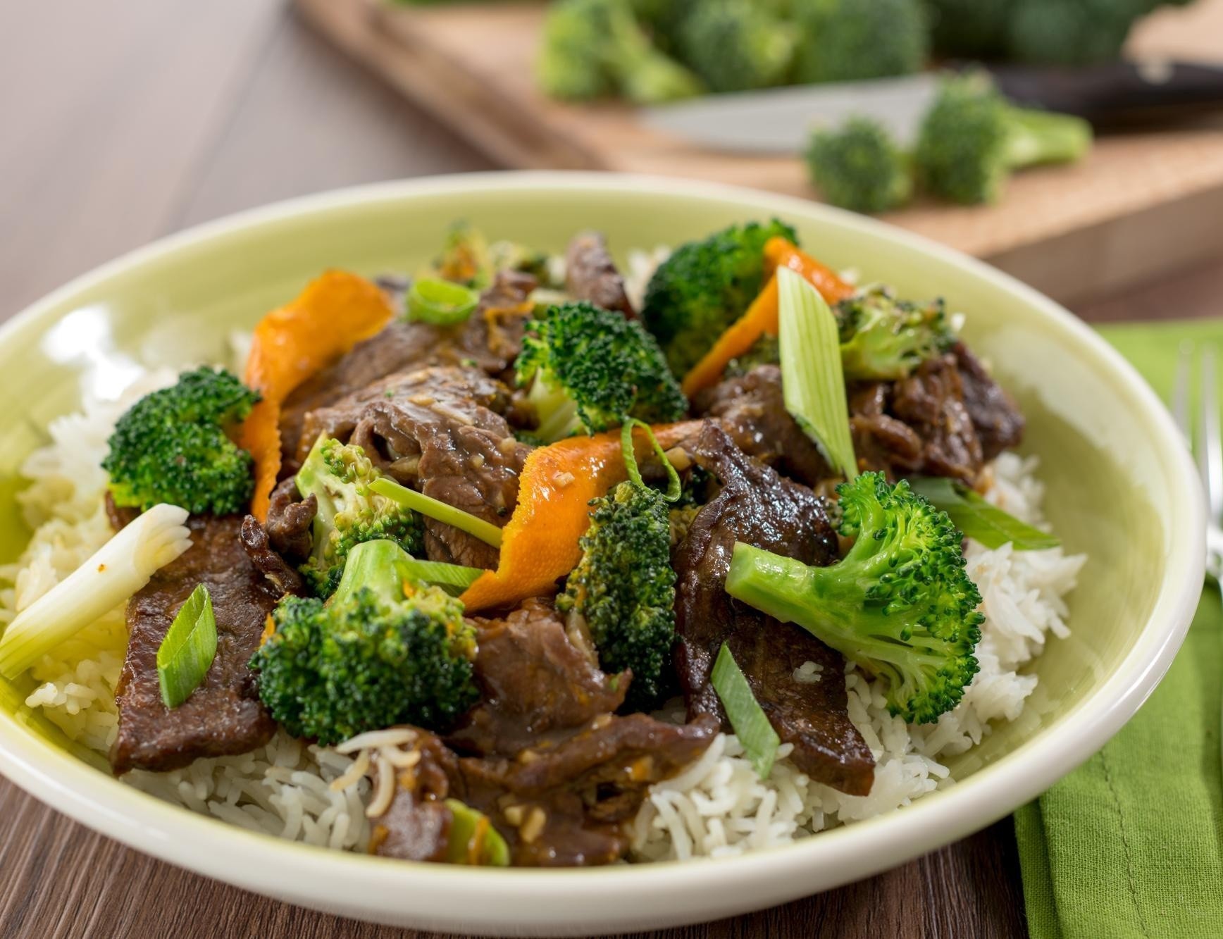 Dau bep bat mi cach xao thit bo mem hinh anh