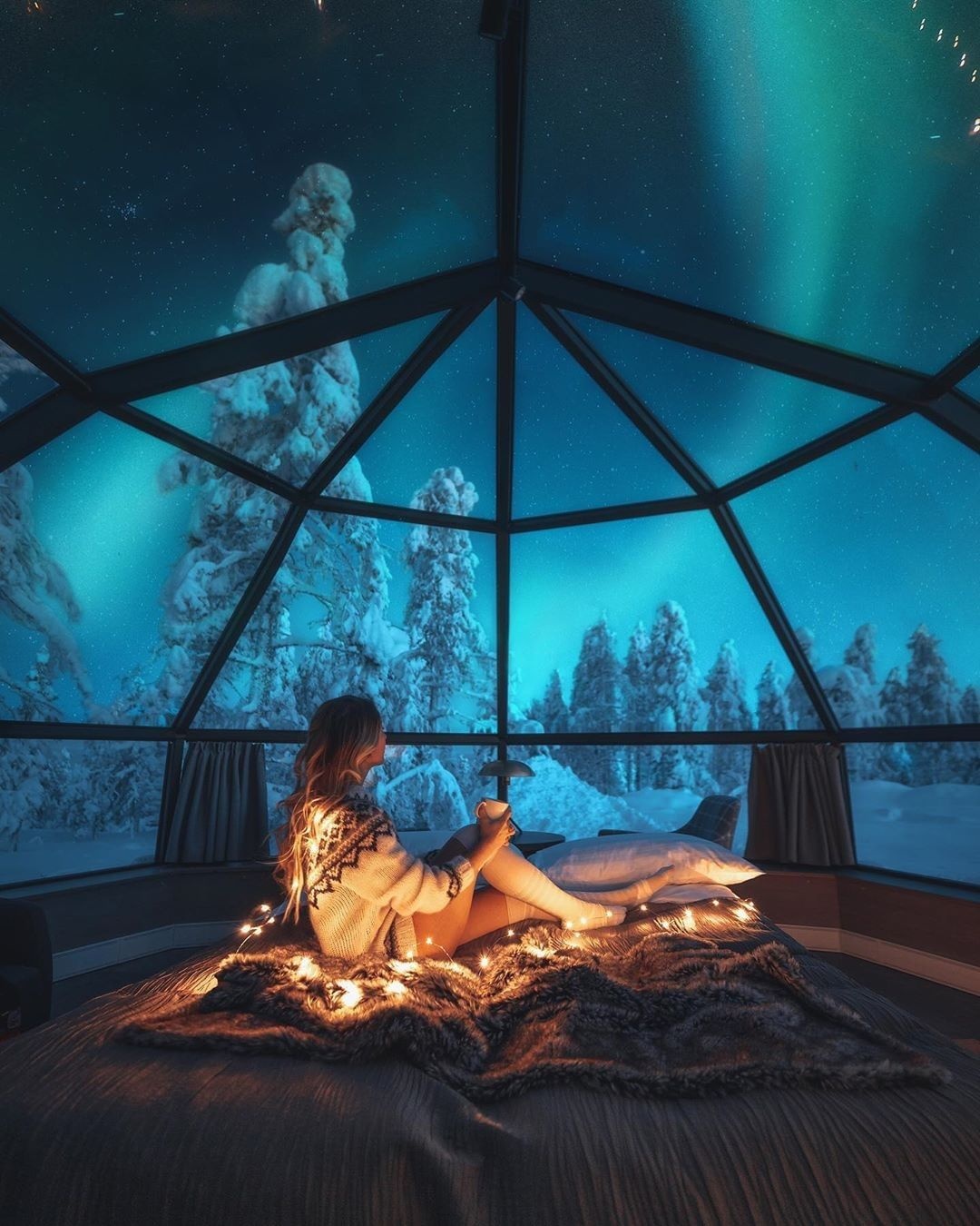 khach san nha kinh anh 9