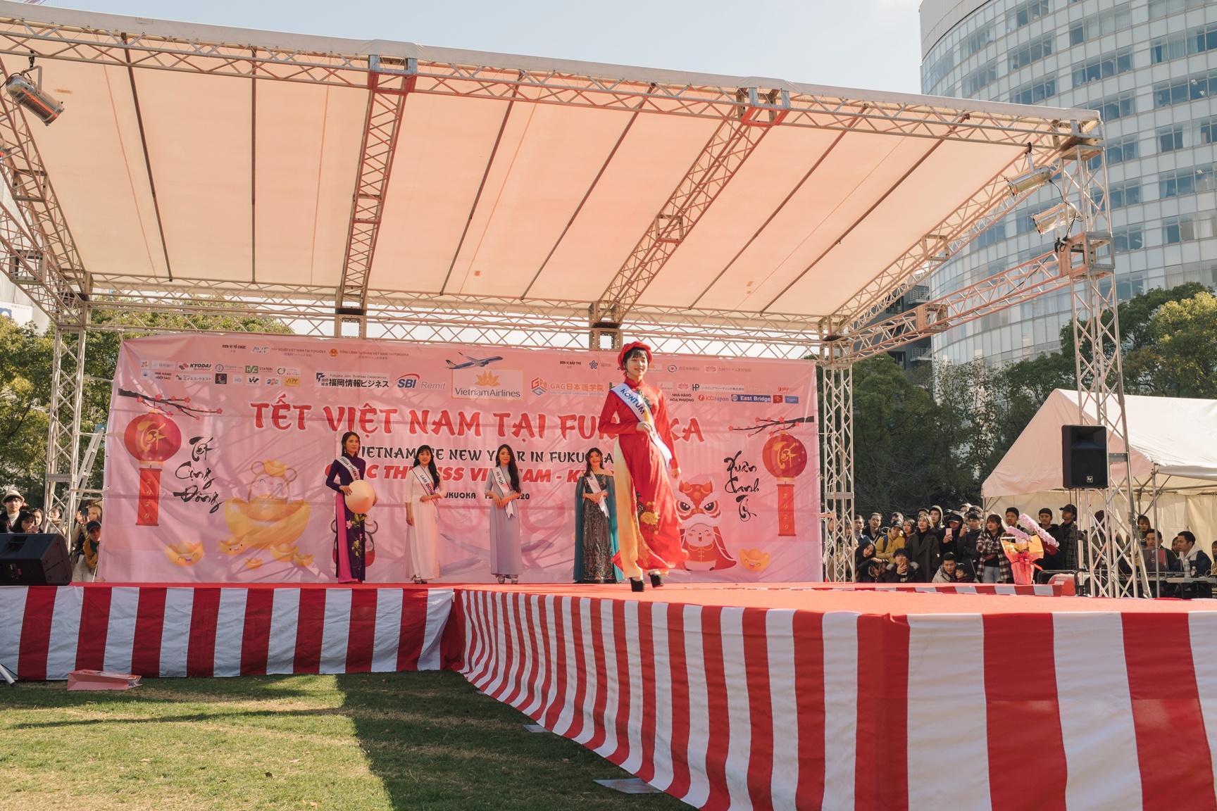 Tet nguoi Viet o Nhat anh 21