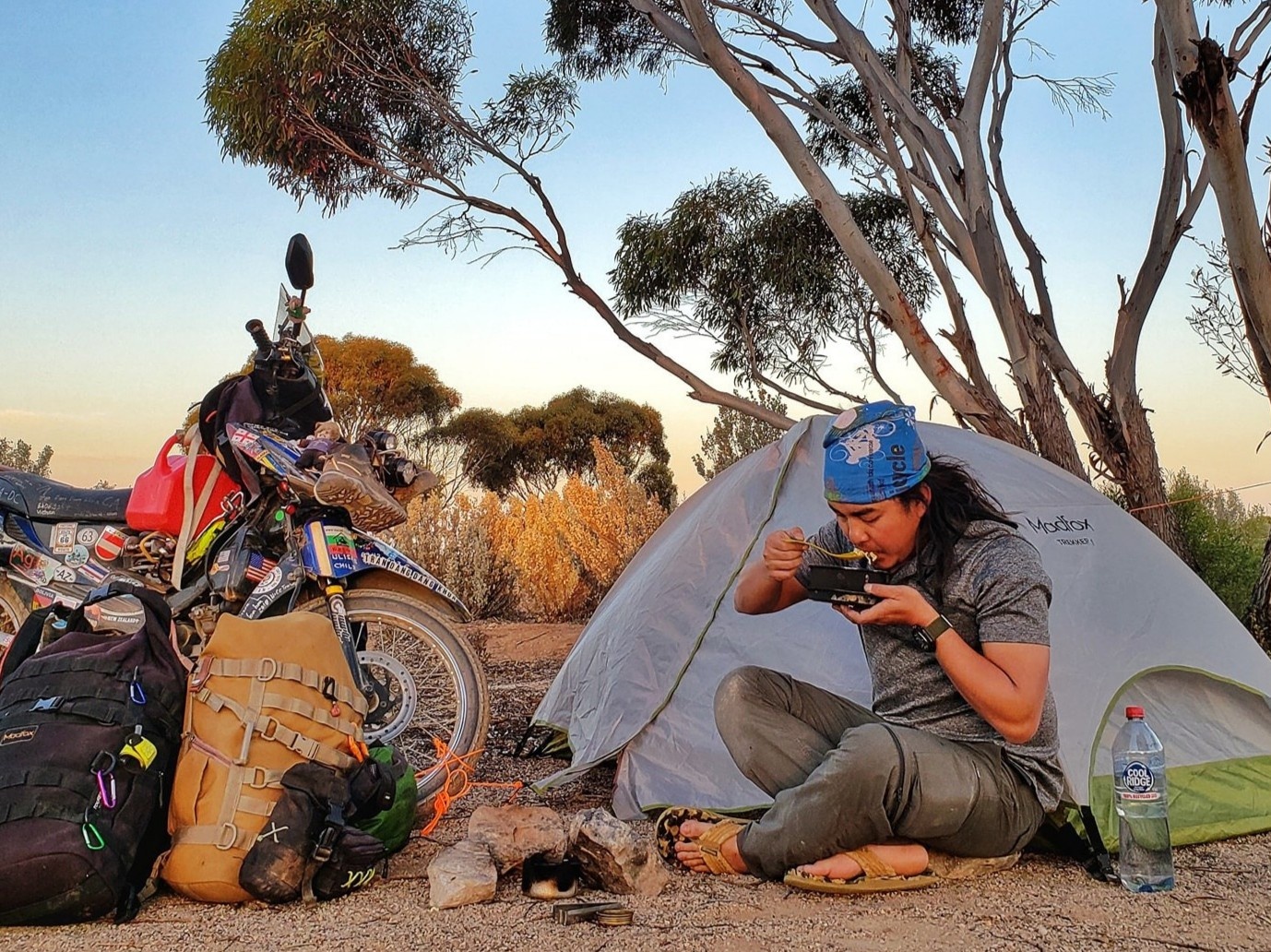 Tet thu 3 xa nha sau 900 ngay di khap the gioi cua phuot thu Viet hinh anh