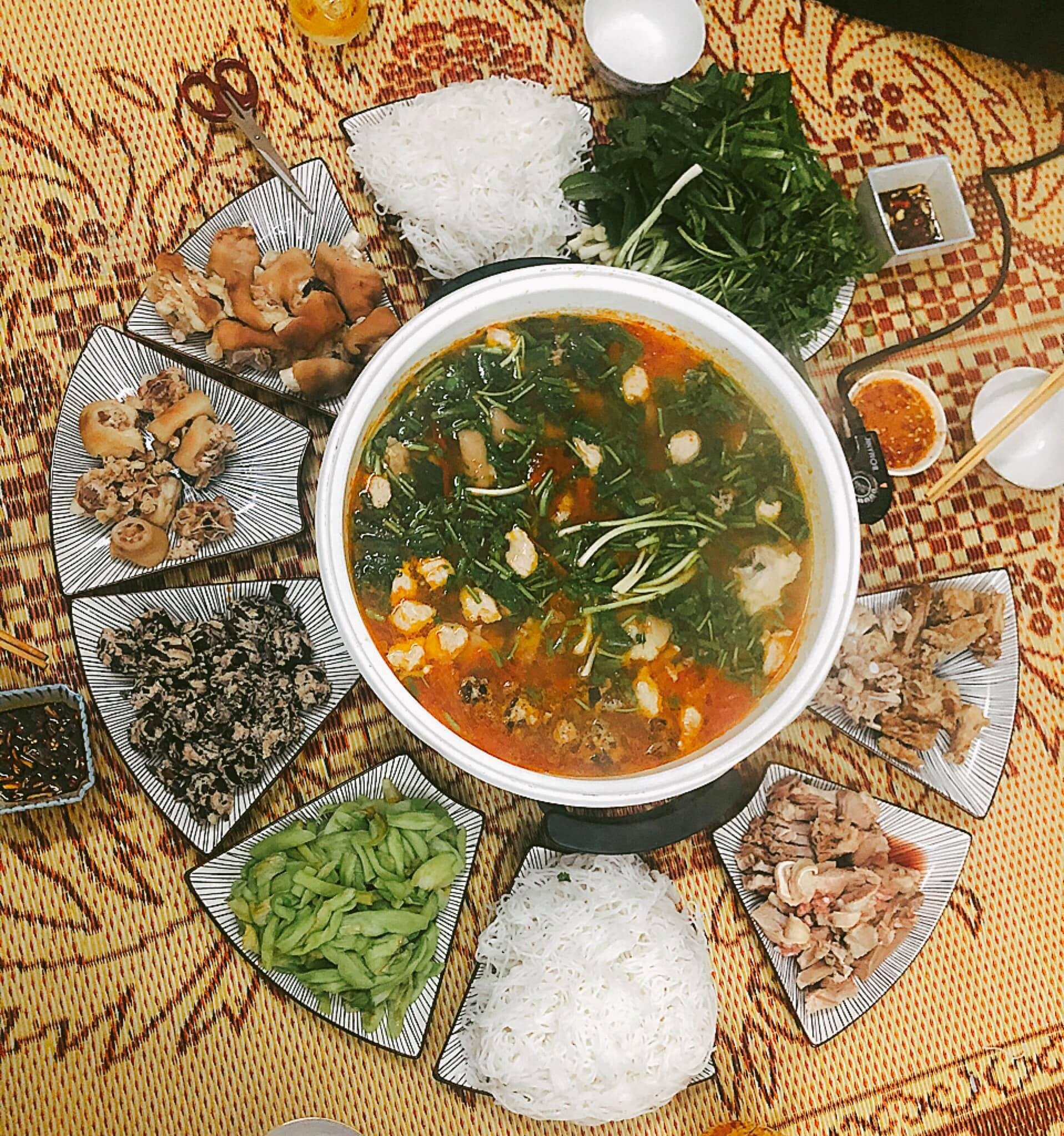 mâm cơm mùa dịch bệnh  ảnh 4 mam com mua dich benh anh 4